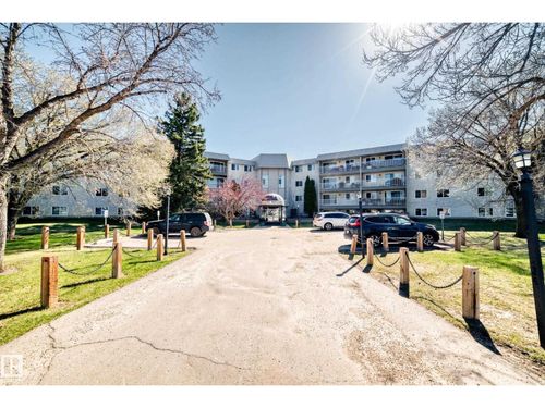 423-5125 Riverbend Rd Nw, Edmonton, AB, T6H5K5 | Card Image