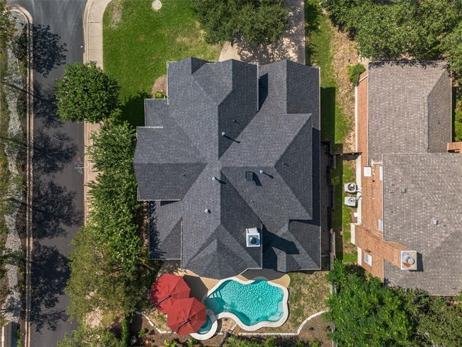 Birds eye view of the home showing it sits on a corner lot. | Image 36