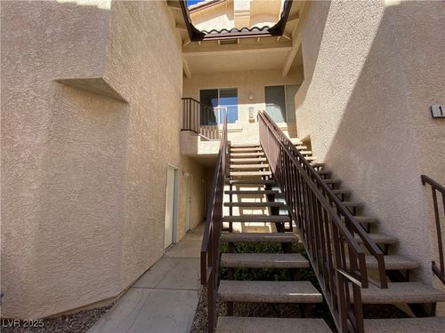 unit-203-4920 Black Bear Rd, Las Vegas, NV, 89149-7707 | Card Image