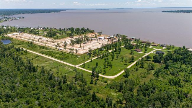 aerial view of the neighborhood | Image 16
