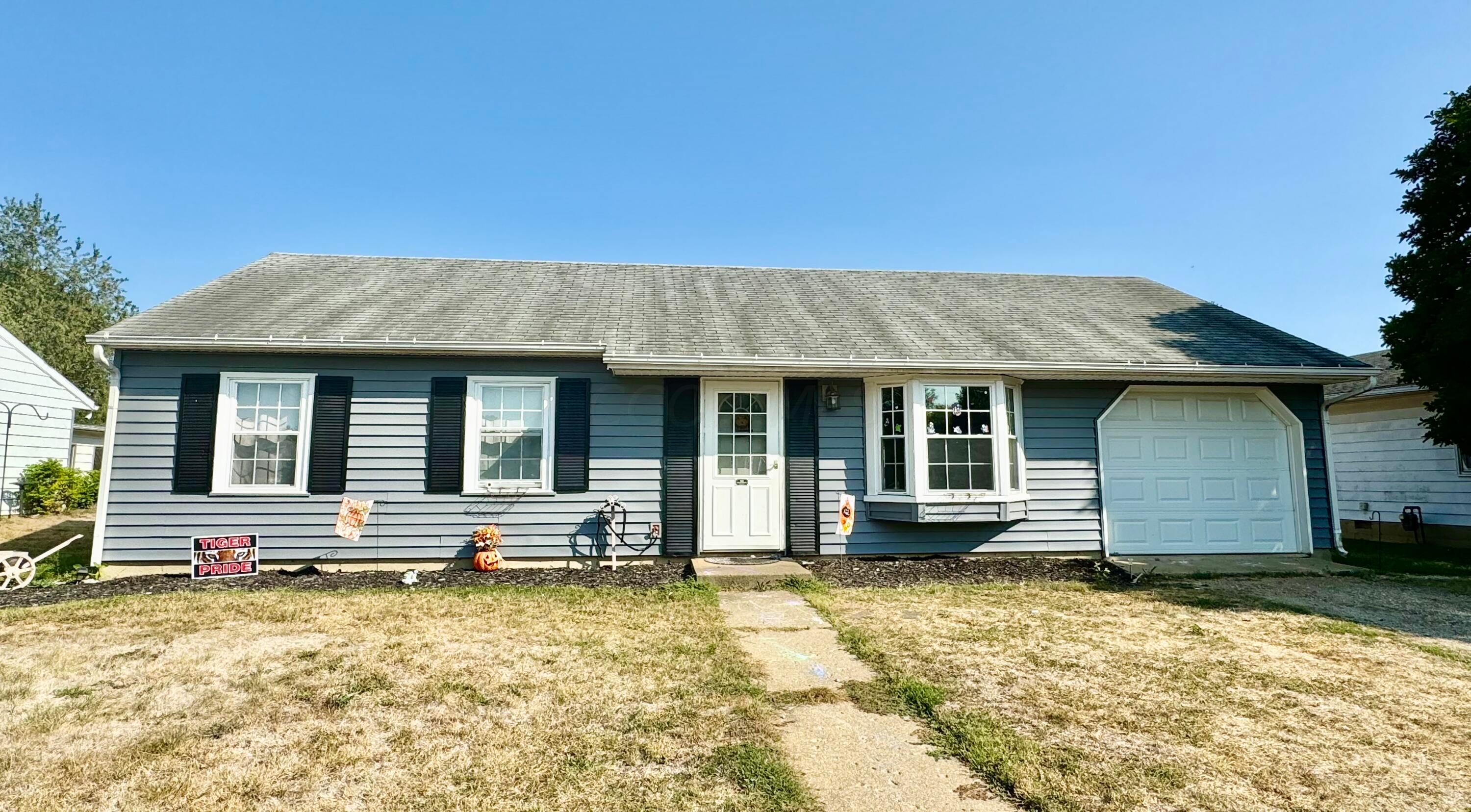 Meadow Dr, Circleville, OH 43113