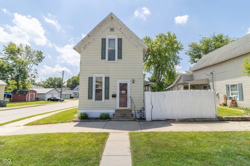 509 W 2nd St, Rushville, IN, 46173-1711 | Card Image