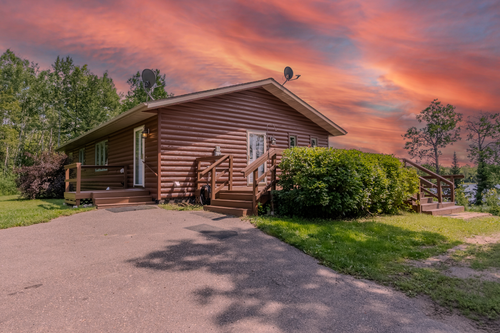 27162 County Road 16, Hibbing, MN, 55746-4503 | Card Image