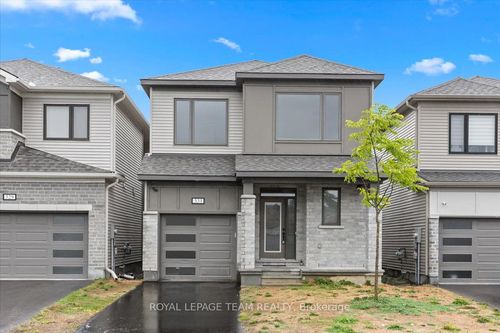 331 Crossway Terr, Stittsville, ON, K2S2Z3 | Card Image