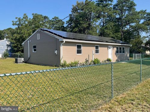 208 Wichita Trl, BROWNS MILLS, NJ, 08015-6130 | Card Image