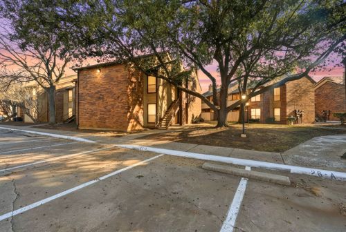 apt-2714-2105 Calico Ln, Arlington, TX, 76011-8827 | Card Image