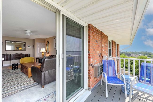 APT-3C - 33 Bullocks Point Ave, Condo with 2 bedrooms, 2 bathrooms and 2 parking in Riverside RI | Image 12