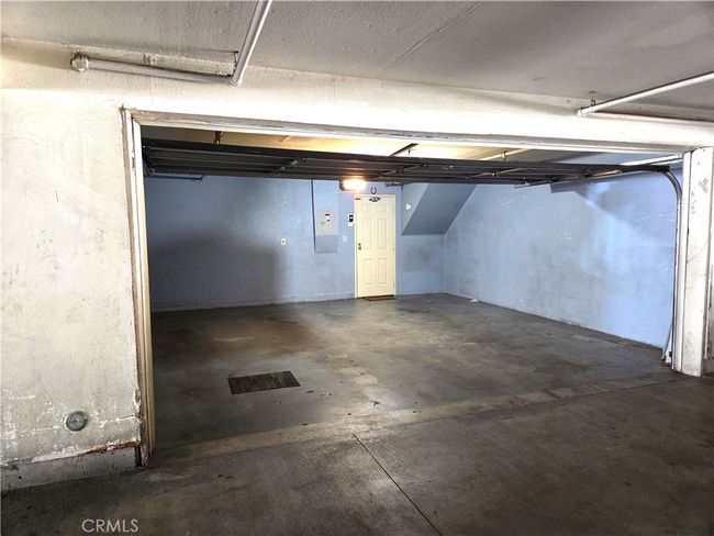 UNIT-3 - 9146 Tobias Ave, Townhouse with 3 bedrooms, 3 bathrooms and 2 parking in Panorama City CA | Image 17