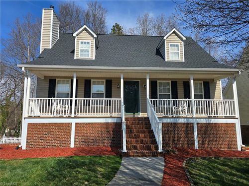 2837 Bridgeport Dr, Winston-Salem, NC, 27103-5450 | Card Image