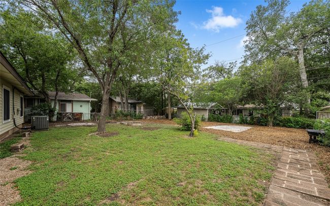 View of yard | Image 16