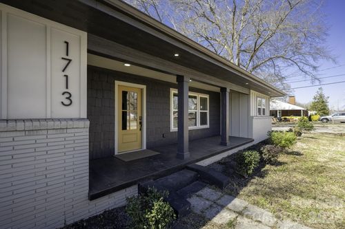 1713 Davis Park Road, Gastonia, NC, 28052 | Card Image