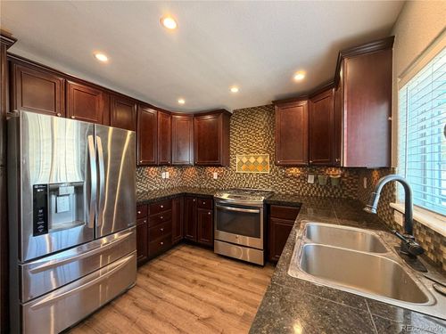 351 S Raleigh St, Denver, CO, 80219-2562 | Card Image