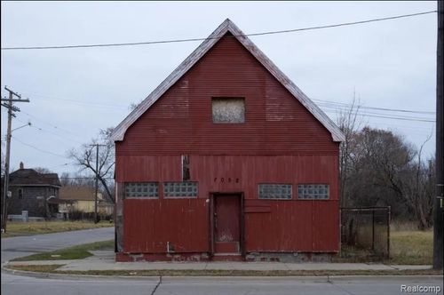 6058 Van Dyke St, Detroit, MI, 48213-2450 | Card Image