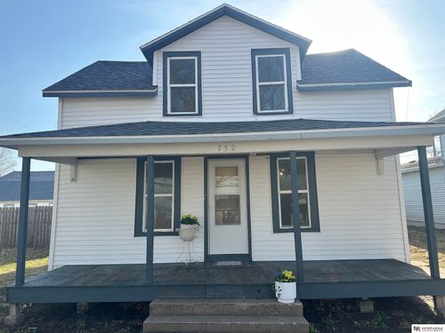 732 N Grant St, Fremont, NE, 68025-5320 | Card Image