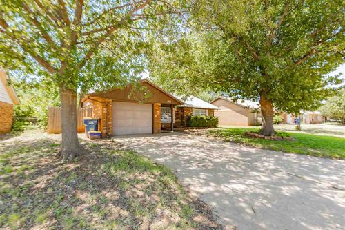 1702 N Benjamin St, Stillwater, OK, 74075-2941 | Card Image