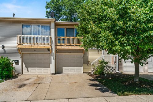 1598 Elder Dr, Aurora, IL, 60506-1221 | Card Image