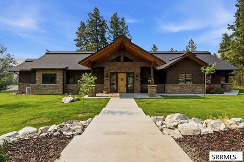 7 Delaney Ln, North Fork, ID, 83466-1207 | Card Image