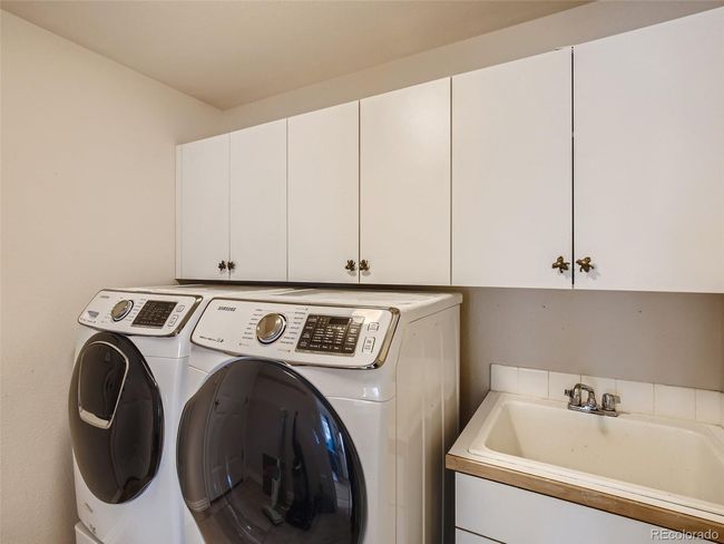 4304 S Hampton Cir, House other with 5 bedrooms, 4 bathrooms and 3 parking in Boulder CO | Image 41