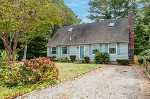 47 Cherry Tree Road, Cotuit, MA, 02635 | Card Image