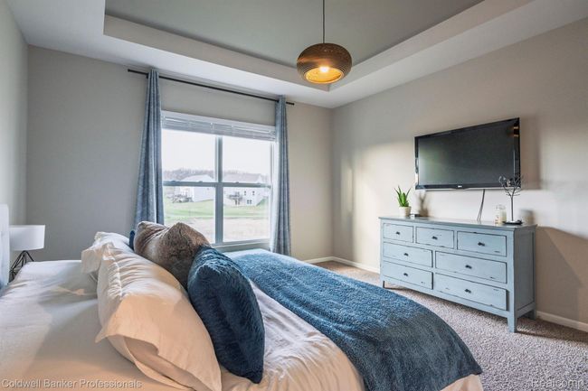 Lots of natural light | Image 23