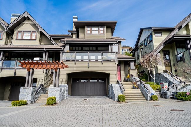 7 - 2555 Skilift Road, Townhouse with 3 bedrooms, 2 bathrooms and 4 parking in West Vancouver BC | Image 1