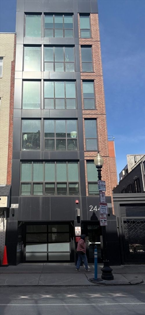 510-244 Hanover St, Boston, MA, 02113-2303 | Card Image