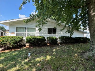 3320 Chestnut Avenue, House other with 3 bedrooms, 1 bathrooms and null parking in Mattoon IL | Image 1