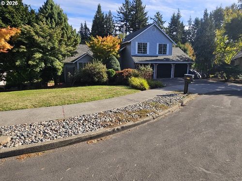 1629 Se Elliott Ave, Gresham, OR, 97080-5303 | Card Image