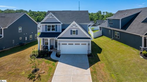 200 Hollythorpe Ln, Fountain Inn, SC, 29644-9505 | Card Image