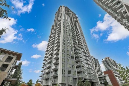 2305-13325 102a Ave, Surrey, BC, V3T0J5 | Card Image