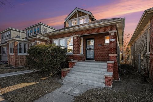 7947 S Kimbark Ave, Chicago, IL, 60619-3416 | Card Image