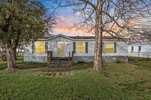 9100/9088 5th Street, Crawford, TX, 76638 | Card Image