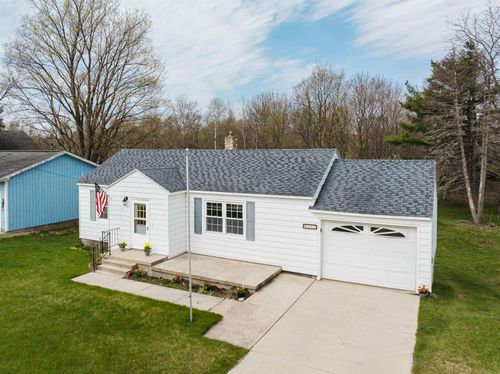 217 N Brownson Ave, Kingsley, MI, 49649-9240 | Card Image