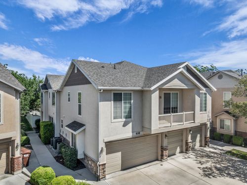 658 Canterbury Ln, North Salt Lake, UT, 84054-6092 | Card Image