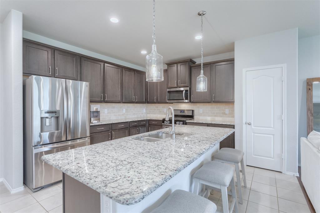 Ranch Trail Rd, Aubrey, TX 76227