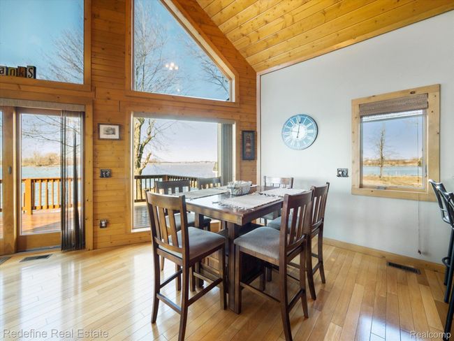6730 Lakeshore Dr, House other with 3 bedrooms, 3 bathrooms and null parking in Newport MI | Image 11