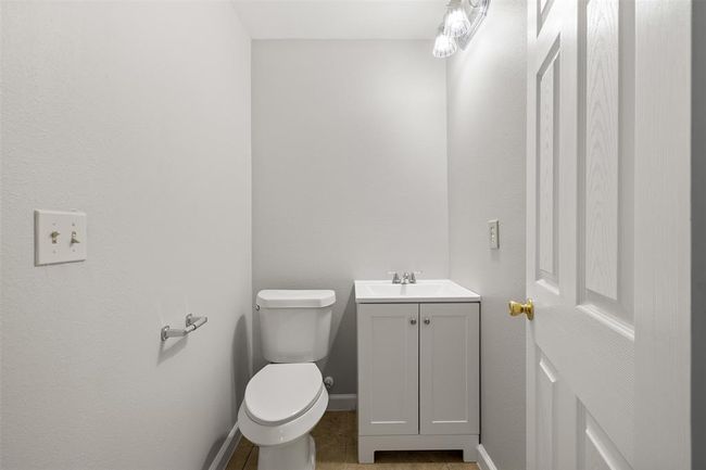 150 Huenefeld Ln, Home with 2 bedrooms, 3 bathrooms and 1 parking in Round Top TX | Image 15
