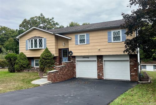 20 Jones Dr, Highland Mills, NY, 10930-2710 | Card Image