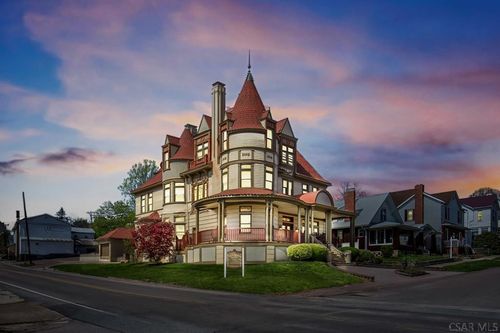 301 Meyers Ave, MEYERSDALE, PA, 15552-1139 | Card Image