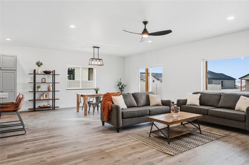 2884 Ashley Ave, East Helena, MT, 59635-3368 | Card Image