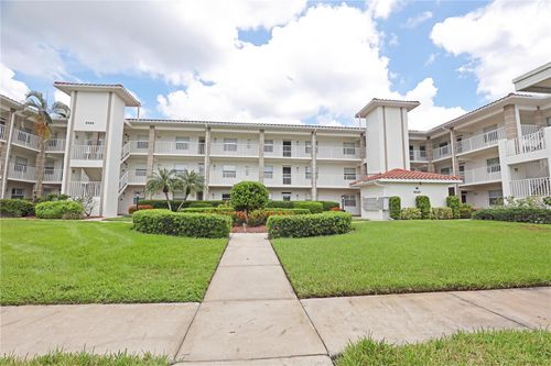 209-6505 Stone River Rd, BRADENTON, FL, 34203-7852 | Card Image