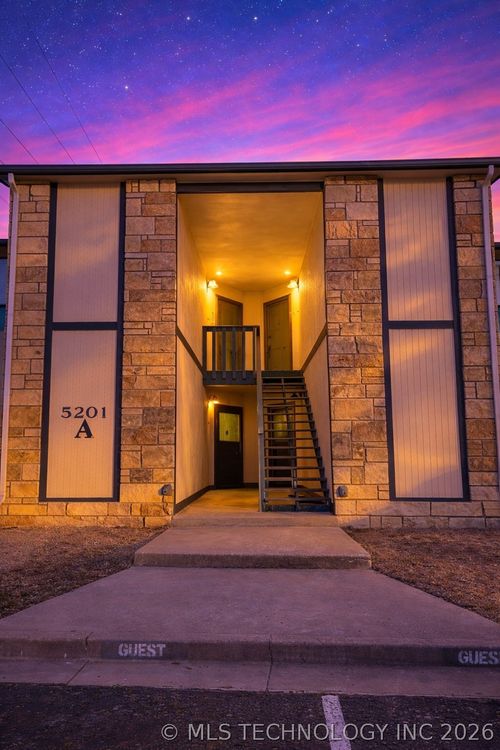 a201-5201 Nowata Rd, Bartlesville, OK, 74006-5776 | Card Image