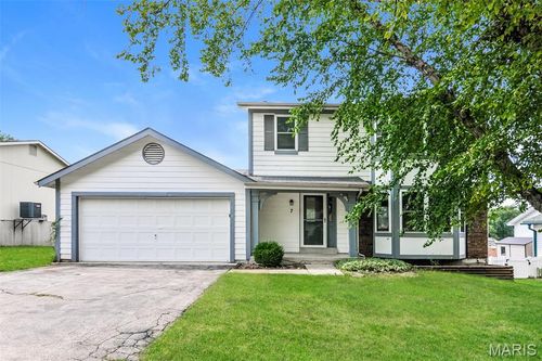 7 Rustic Meadow Ct, Saint Peters, MO, 63376-4606 | Card Image