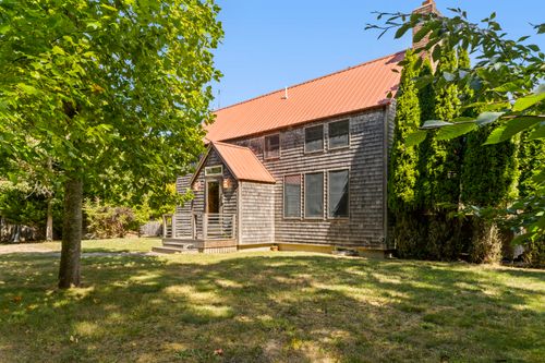1 Ambers Way, Edgartown, MA, 02539-4400 | Card Image