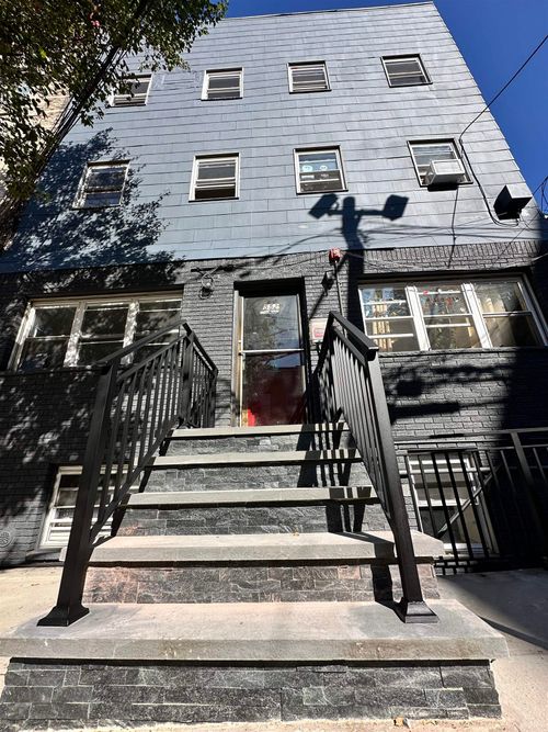 apt-1-552 38th St, Union City, NJ, 07087-2588 | Card Image