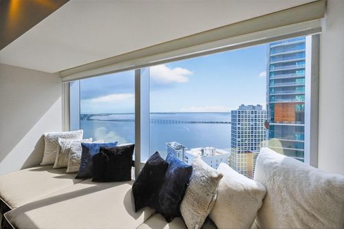 3401-1435 Brickell Ave, Miami, FL, 33131-3407 | Card Image