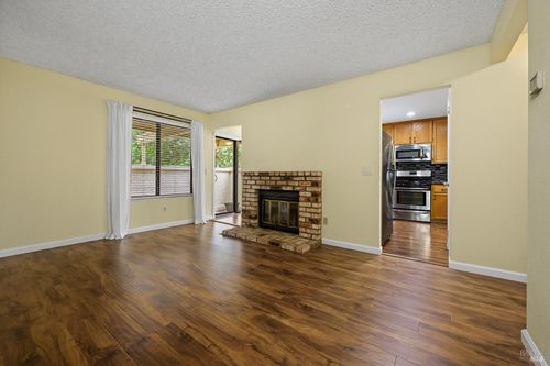 126 Park Place Drive, Petaluma, CA, 94954 | Card Image