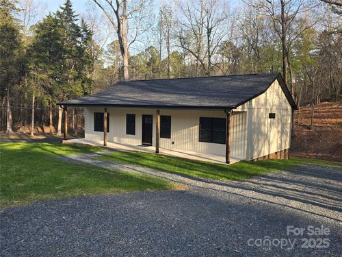 107 Skyland Dr, Mount Gilead, NC, 27306 | Card Image