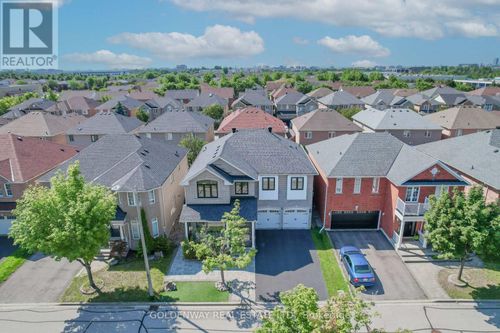 19 Markshire Rd, Markham, ON, L6C2Z6 | Card Image