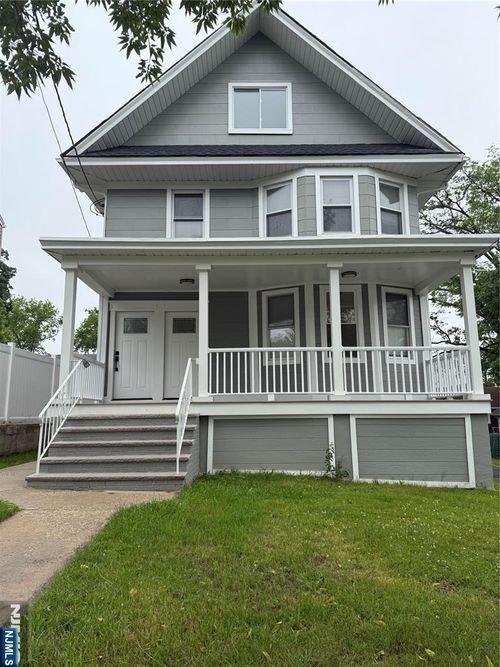 518 Hillcrest St, Teaneck, NJ, 07666-1628 | Card Image